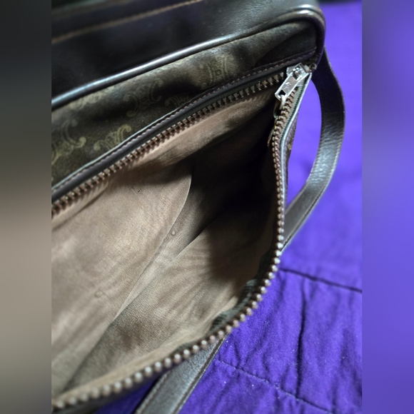 EUC AUTHENTIC VINTAGE CELINE BROWN SUEDE LEATHER SHOULDER BAG - Picture 9 of 9